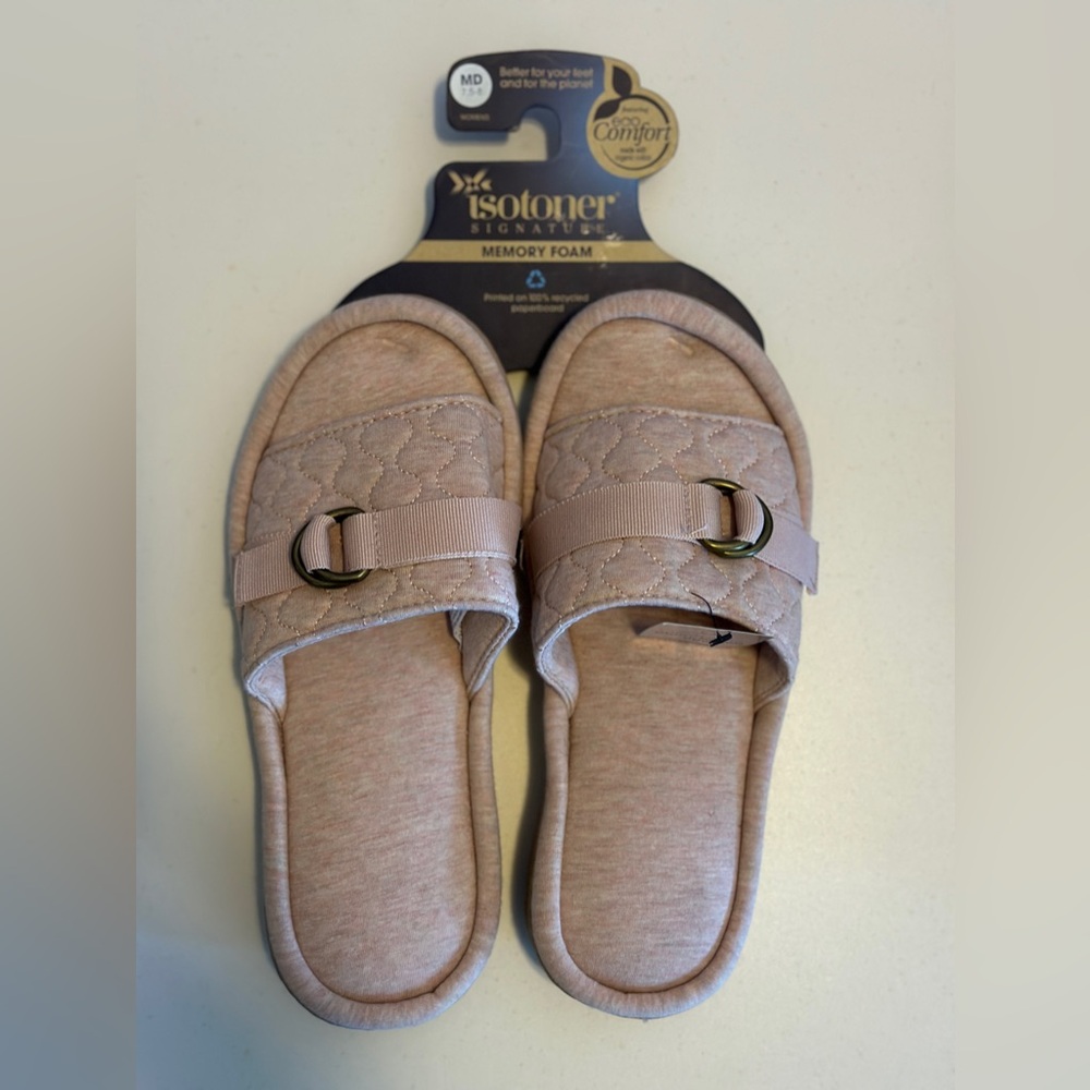 Isotoner slippers memory foam - size MD 7.5-8